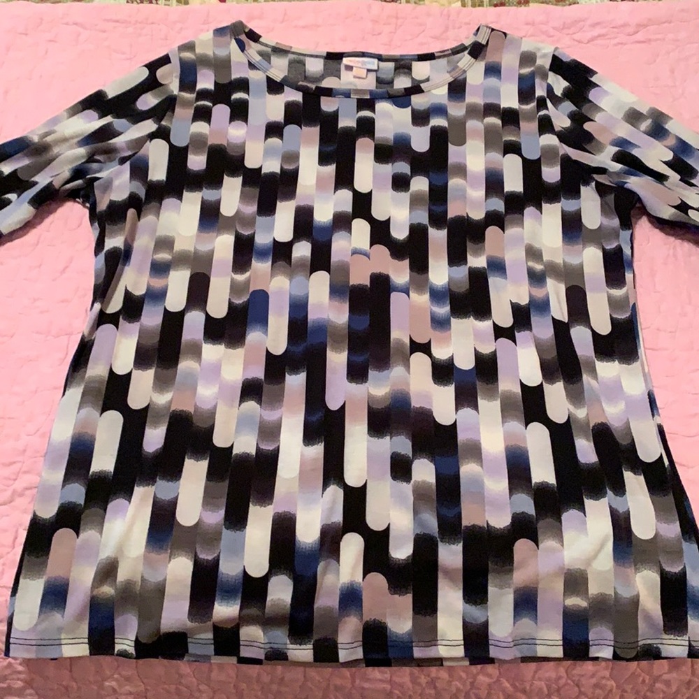 Lula Roe Classic Top
